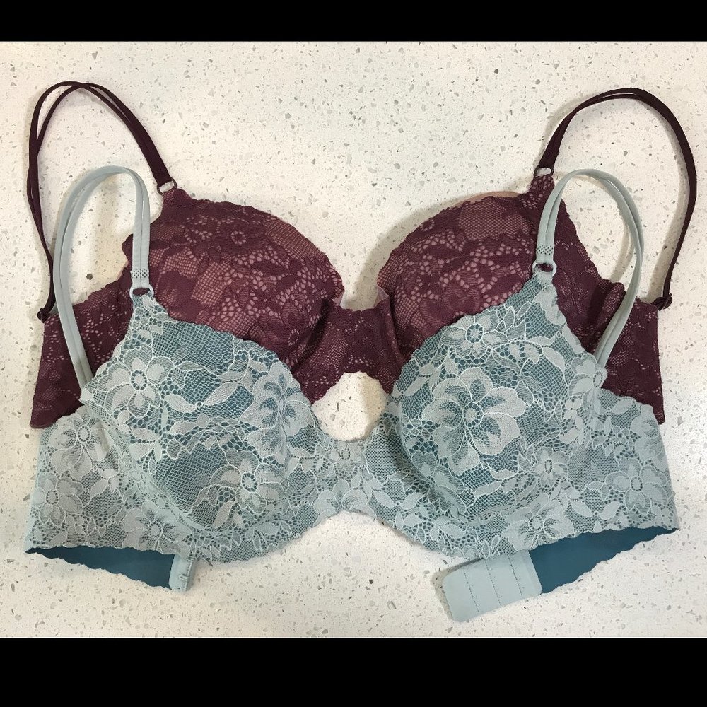 {Lot of 2} 34C Victoria’s Secret Embrace Unlined Bras